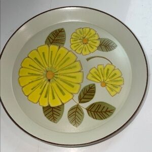 Stonekraft Avitra Mikasa Yellow Floral Stoneware 10.5” Plate